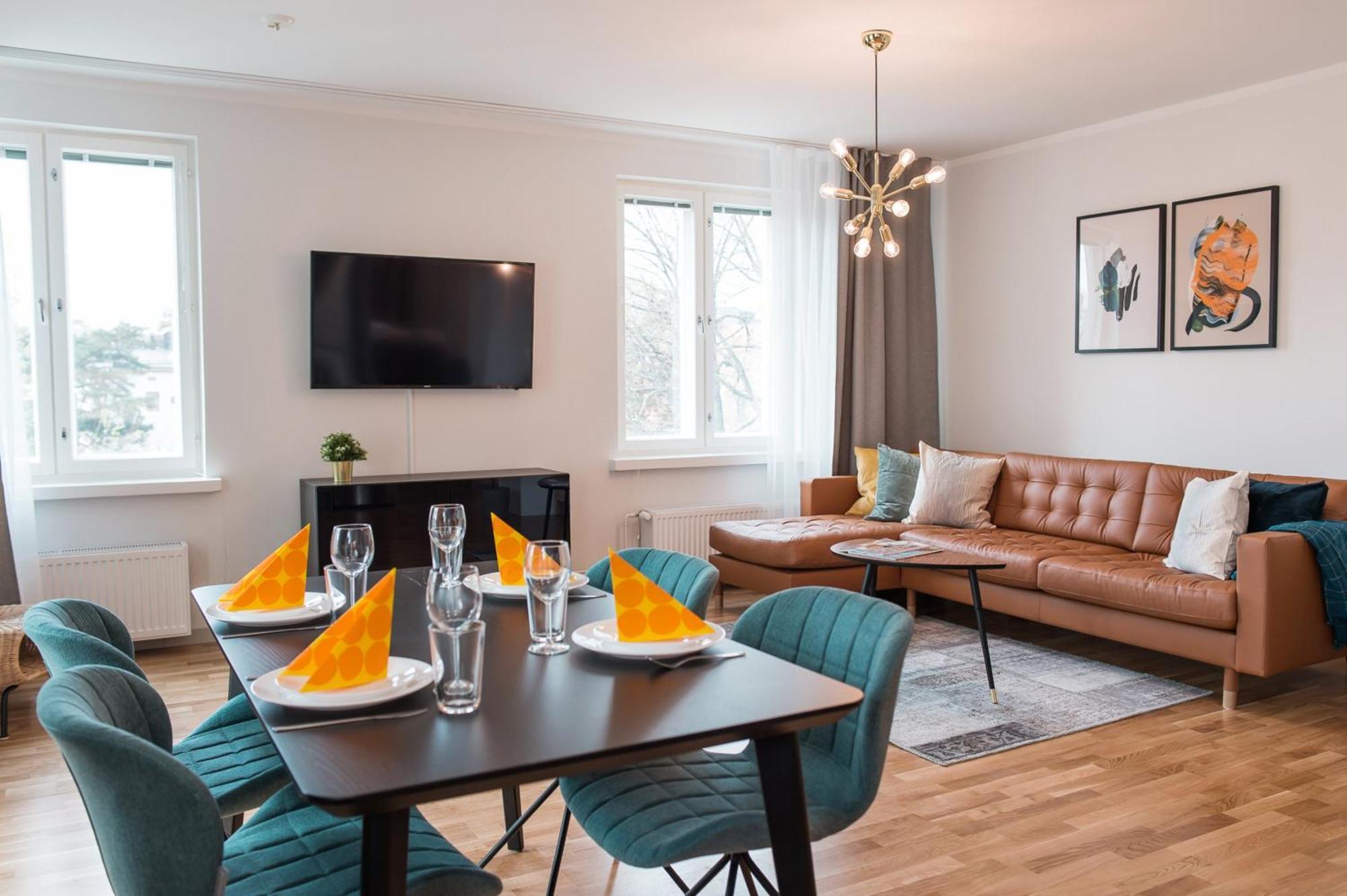 Forenom Serviced Apartments Helsinki Toeoeloe Exterior photo