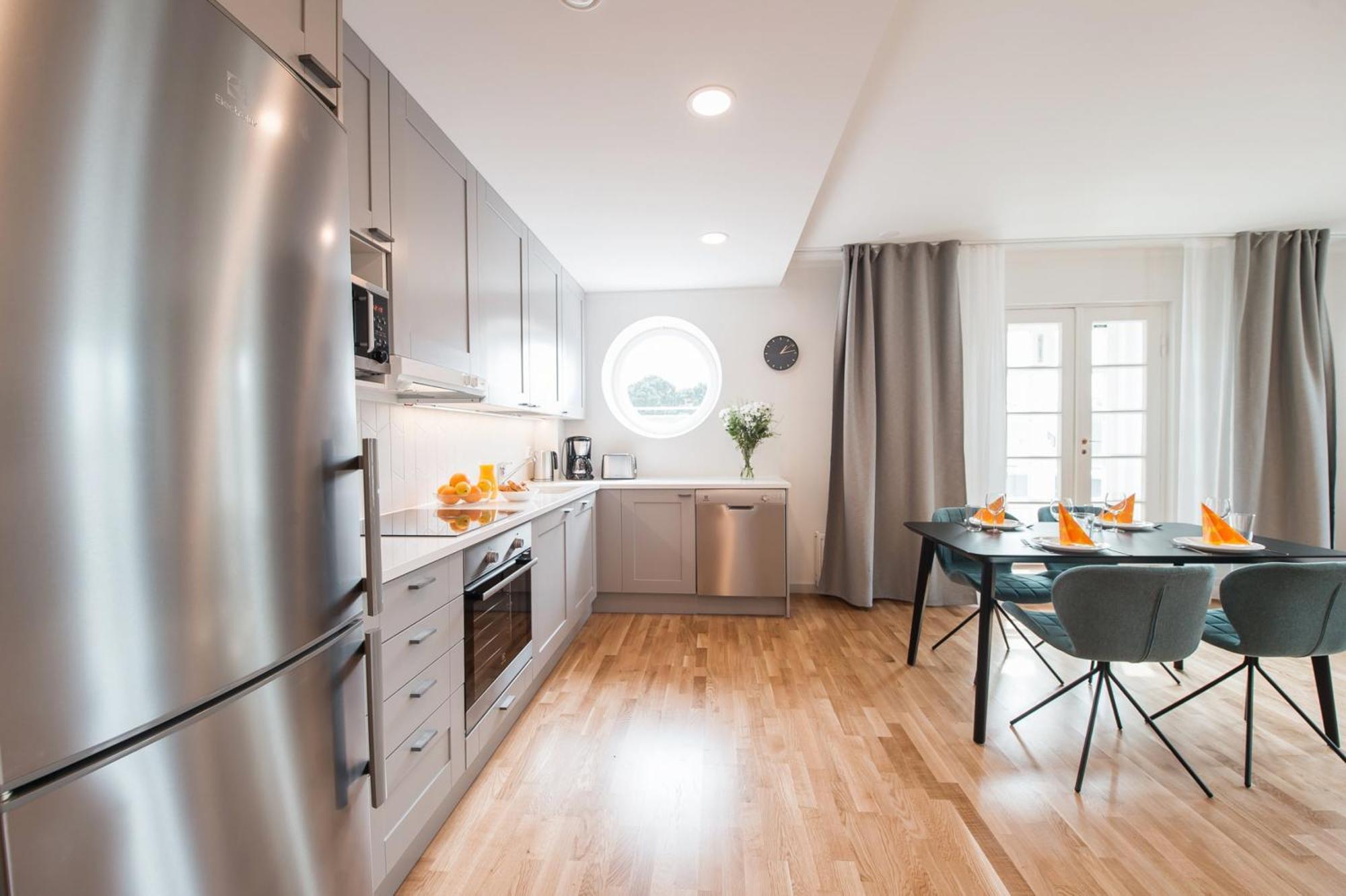 Forenom Serviced Apartments Helsinki Toeoeloe Exterior photo
